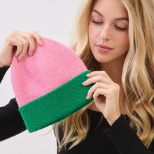 Load image into Gallery viewer, Pretty Girl 💞💚 Beanie Hats