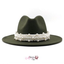 Load image into Gallery viewer, The PEARLfect ⚪️ Fedora Hat - Alabaster Box Boutique