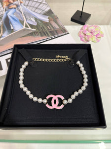 The PEARLfect ⚪️ Pink Double C Pearl Necklace