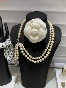 CC ⚪️💚 Pearl Emerald Star Necklace