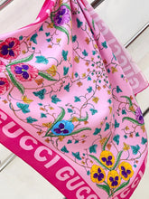 Load image into Gallery viewer, GG- Ivy 🪴 Scarf 💞🖤