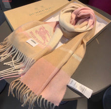 Load image into Gallery viewer, BB- Blush Pink ☺️ &amp; Tan Cashmere Scarf
