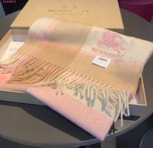 Load image into Gallery viewer, BB- Blush Pink ☺️ &amp; Tan Cashmere Scarf