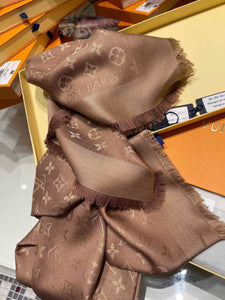 LV- Monogram 💚🖤🤎💙🤍💗 Scarves