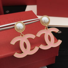 Load image into Gallery viewer, CC💕 Light Pink &amp; Pearl Earrings