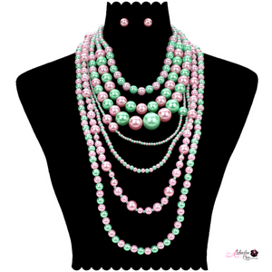 The “suPEARLative  💕💚 Necklace”