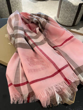 Load image into Gallery viewer, BB- Pink 💞 Tartan-Check 🦓 Scarf