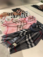 Load image into Gallery viewer, BB- Pink 💞 Tartan-Check 🦓 Scarf