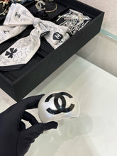 Load image into Gallery viewer, CC ⚪️ White &amp; Black Cuff Bracelet