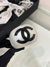 Load image into Gallery viewer, CC ⚪️ White &amp; Black Cuff Bracelet