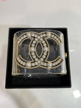 Load image into Gallery viewer, CC ⚪️ Clear Cuff Bracelet