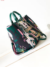 Load image into Gallery viewer, CC 💕💚 Deauville Shopping Tote