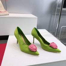 Load image into Gallery viewer, RV- Rose 🌸 Vivier Pumps &amp; Flats - Alabaster Box Boutique