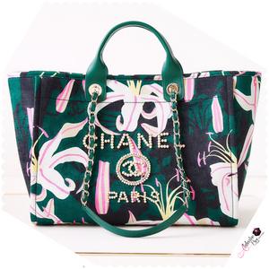 CC 💕💚 Deauville Shopping Tote