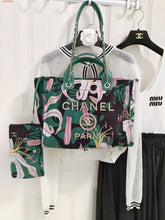 Load image into Gallery viewer, CC 💕💚 Deauville Shopping Tote