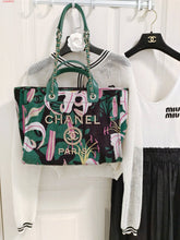 Load image into Gallery viewer, CC 💕💚 Deauville Shopping Tote