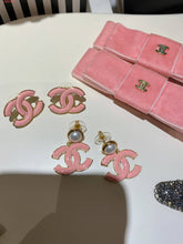 Load image into Gallery viewer, CC 💕 Blush Pink Earrings (Two Styles)