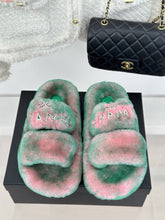 Load image into Gallery viewer, CC 💕💚 Fur Mules