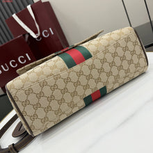 Load image into Gallery viewer, Paparazzo Top Handle Bag - Alabaster Box Boutique