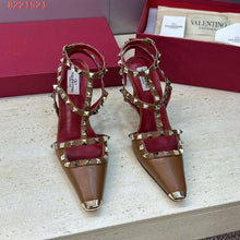 Load image into Gallery viewer, V- Rockstud ✨ Kidskin Pumps 100mm
