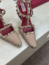Load image into Gallery viewer, V- Rockstud ✨ Kidskin Pumps 100mm