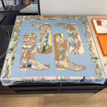 Load image into Gallery viewer, Her- Bottes Story Scarf