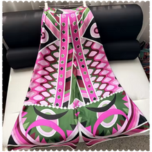 Load image into Gallery viewer, Pucci- Vivara 💕🖤💚 Blouse and Pants Set