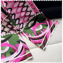Load image into Gallery viewer, Pucci- Vivara 💕🖤💚 Blouse and Pants Set