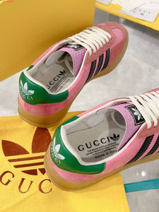 GG 💕💚 Gazelles Sneakers