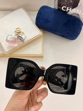Load image into Gallery viewer, GiGantic 🖤 Sunglasses
