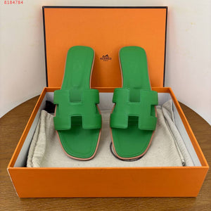 H- Oran 🐎 Slides Sandals