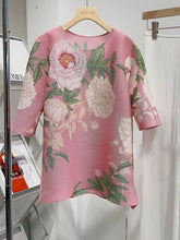 Load image into Gallery viewer, Chinese pleated 2024 spring/summer new  hot selling flower print ancient style design round neck lantern sleeves - Alabaster Box Boutique