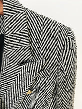 Load image into Gallery viewer, The “Chevron 🖤🤍” Blazer