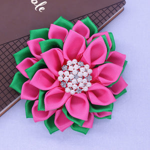 “Pretty 💕💚 When It Blooms” Ribbon Brooch