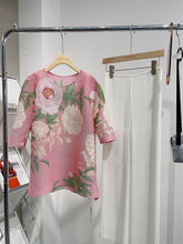 Load image into Gallery viewer, Chinese pleated 2024 spring/summer new  hot selling flower print ancient style design round neck lantern sleeves - Alabaster Box Boutique