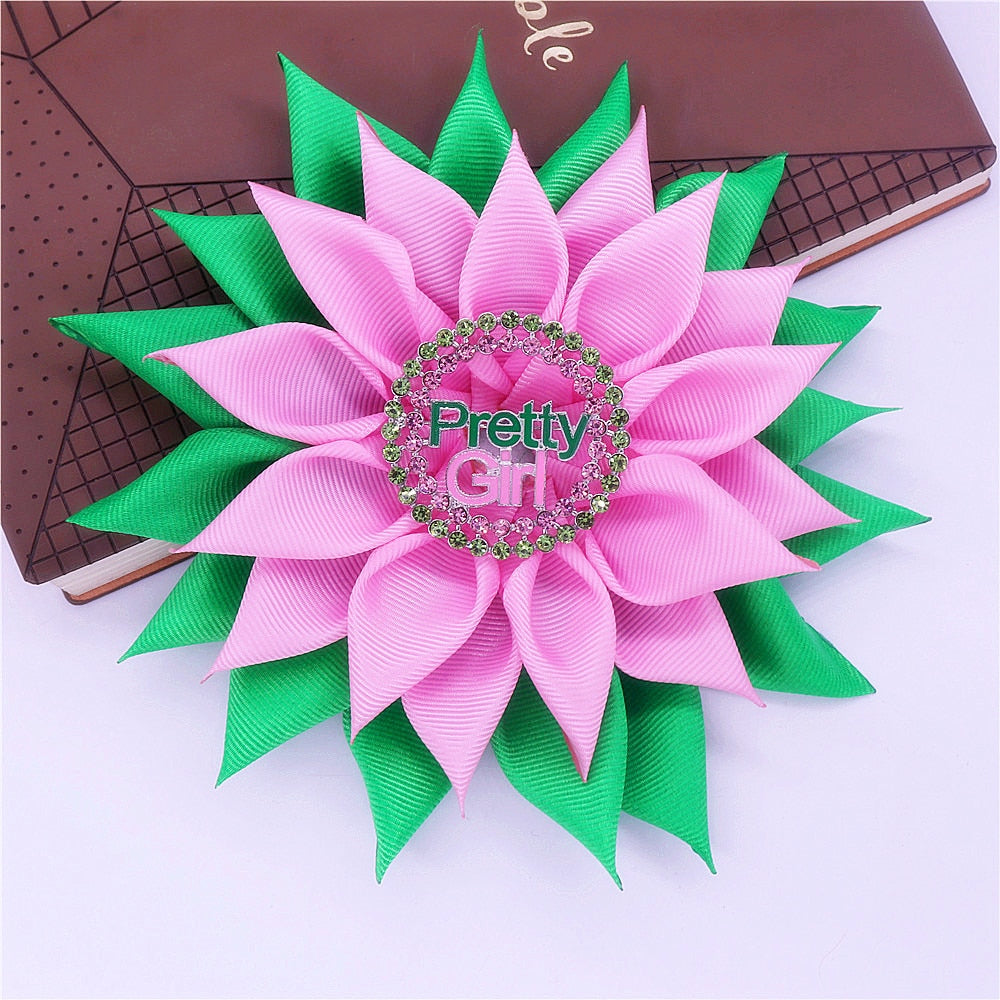 “Pretty 💕💚 When It Blooms” Ribbon Brooch- Pretty Girl