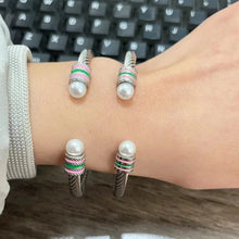 Load image into Gallery viewer, “Yurman 💞💚 For A Pretty Girl” Bracelets