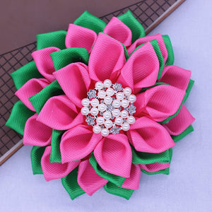 “Pretty 💕💚 When It Blooms” Ribbon Brooch