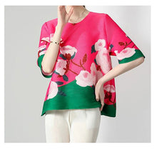 Load image into Gallery viewer, Wrinkle 2024 New Fashion Horizontal Fold Loose Versatile Top Printed High end Western Style T-shirt  women clothes - Alabaster Box Boutique