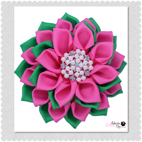 “Pretty 💕💚 When It Blooms” Ribbon Brooch