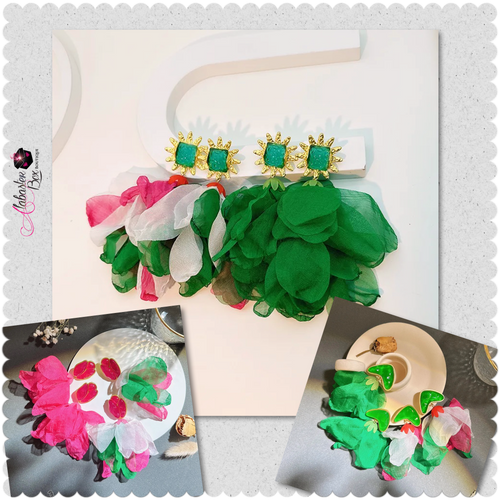 “Pretty 💕💚 Romantic” Earrings