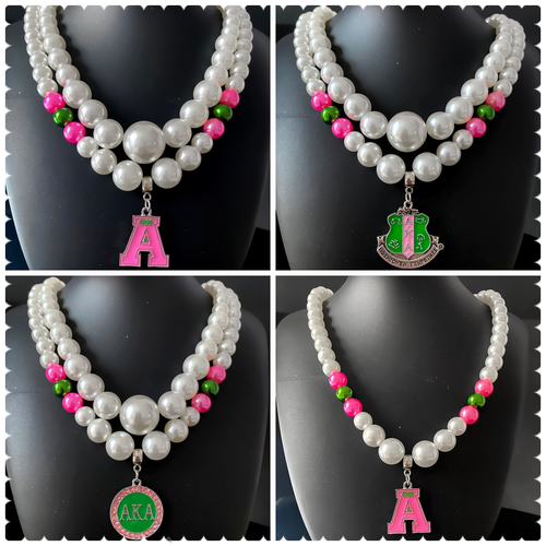 Pretty 💕💚 “Exquisite” Pearl Necklace