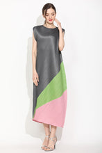 Load image into Gallery viewer, The “ChAKcoAl mAKAr 💕💚” Dress - Alabaster Box Boutique