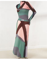 Load image into Gallery viewer, Pretty Girl Magic ✨💫 2 Piece Set- Maxi Skirt - Alabaster Box Boutique