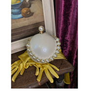 Load image into Gallery viewer, 2 PEARLfect ⚪️ Purse - Alabaster Box Boutique