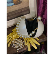 Load image into Gallery viewer, 2 PEARLfect ⚪️ Purse - Alabaster Box Boutique