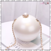 Load image into Gallery viewer, The PEARLfect ⚪️ Purse - Alabaster Box Boutique