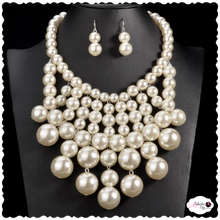 Load image into Gallery viewer, The &quot;PEARLescence ⚪️&quot; Necklace Set - Alabaster Box Boutique