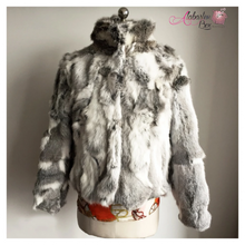 Load image into Gallery viewer, Standing Ovation 👏🏽👏🏽👏🏽 - Alabaster Box Boutique