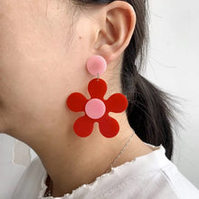 Load image into Gallery viewer, “Mini 💐 FLOW” Earrings - Alabaster Box Boutique